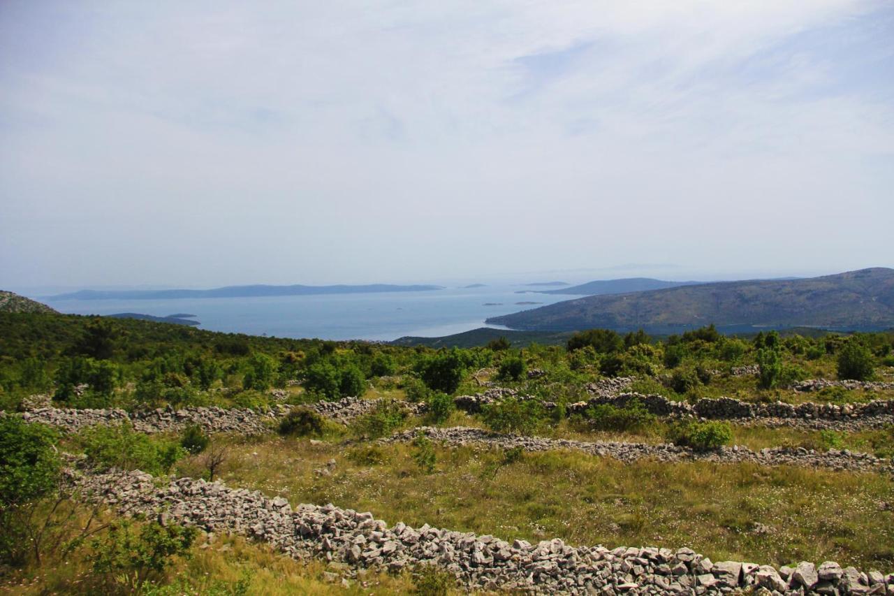 Villa Zlatno Sunce In The Hills Near Trogir Vrsine المظهر الخارجي الصورة