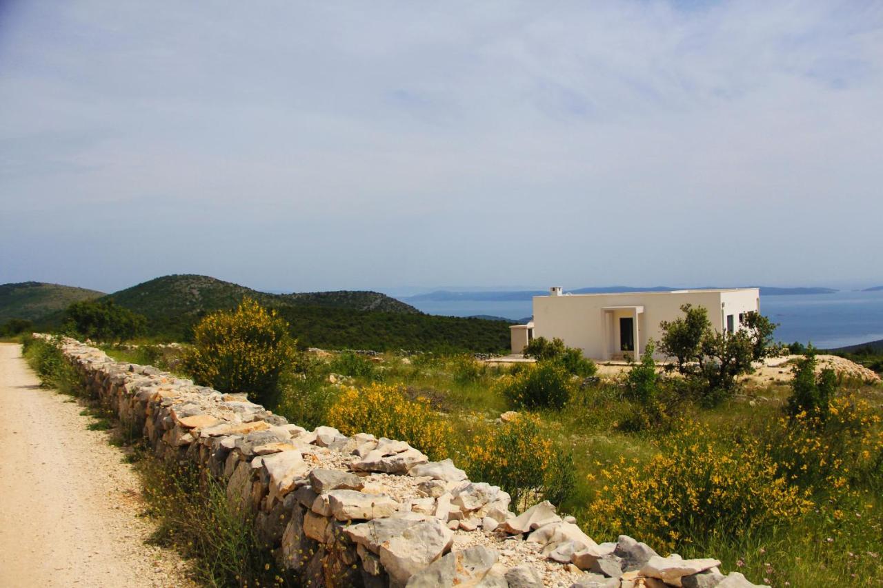 Villa Zlatno Sunce In The Hills Near Trogir Vrsine المظهر الخارجي الصورة