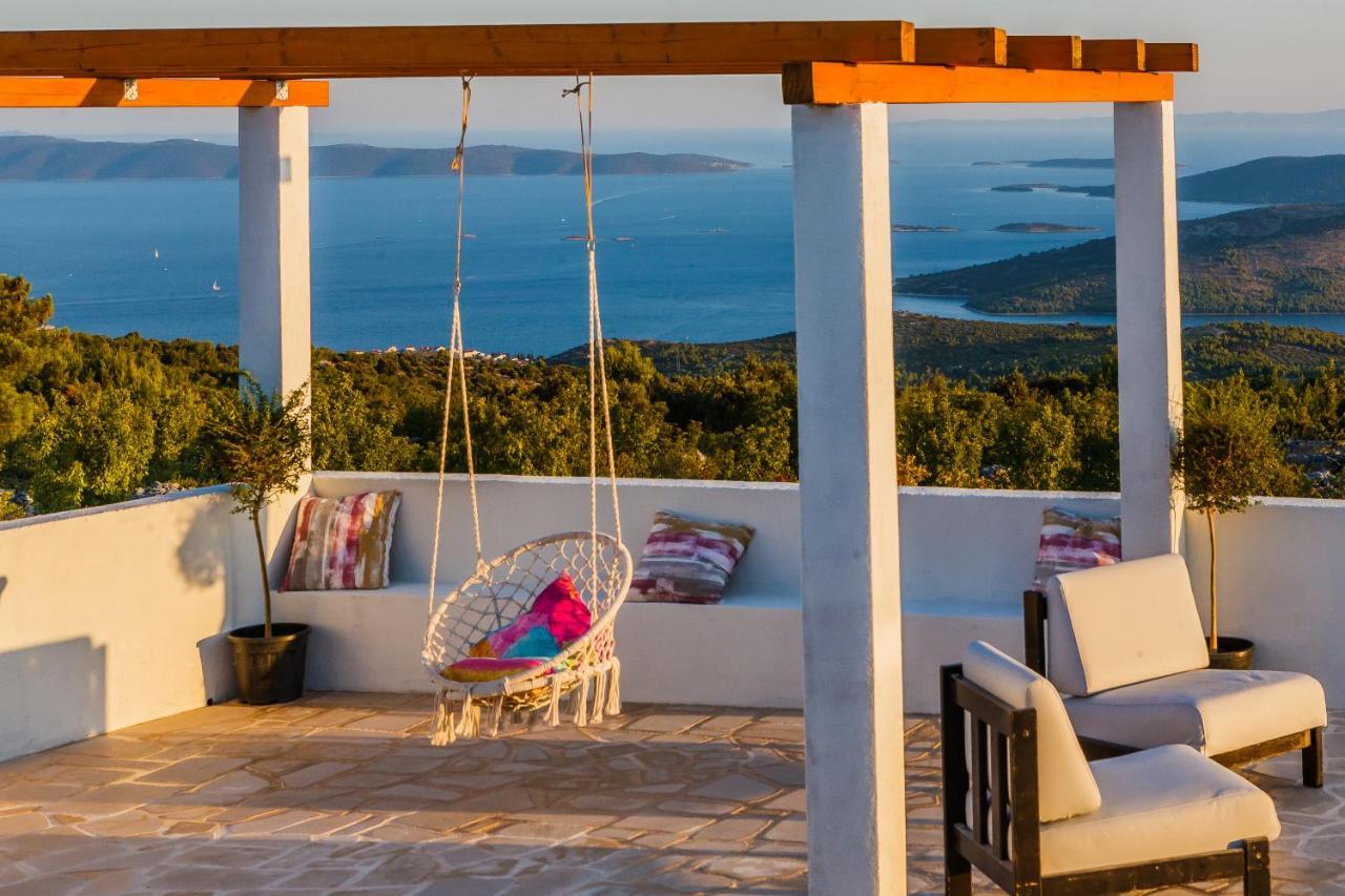 Villa Zlatno Sunce In The Hills Near Trogir Vrsine المظهر الخارجي الصورة